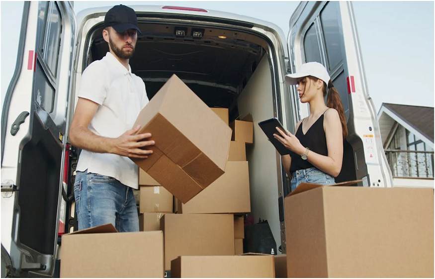 Top 7 Pieces of Advice from a Trustworthy Moving Company for Your Upcoming Long-Distance Move